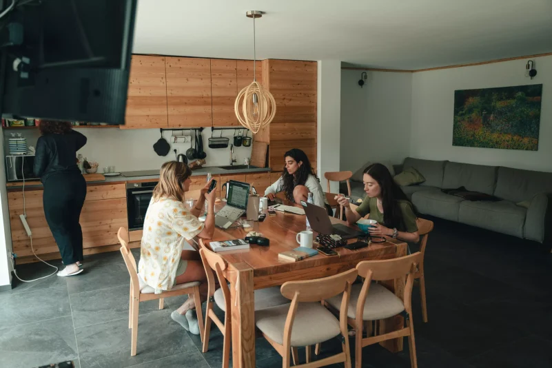 AnyConv.com__gallery 2