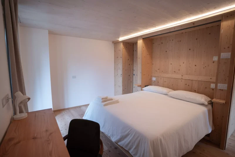 Achillea &egrave; la camera matrimoniale con balcone